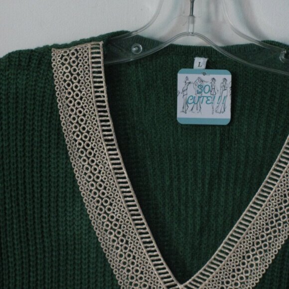 So Cute Green Sweater Large NWT New Heavyweight Embroidery - Picture 3 of 3